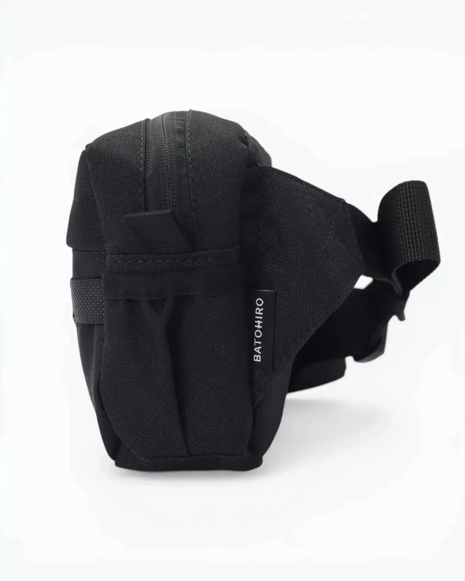 Kai 2.0 – Dunkelschwarzer Rucksackhiro