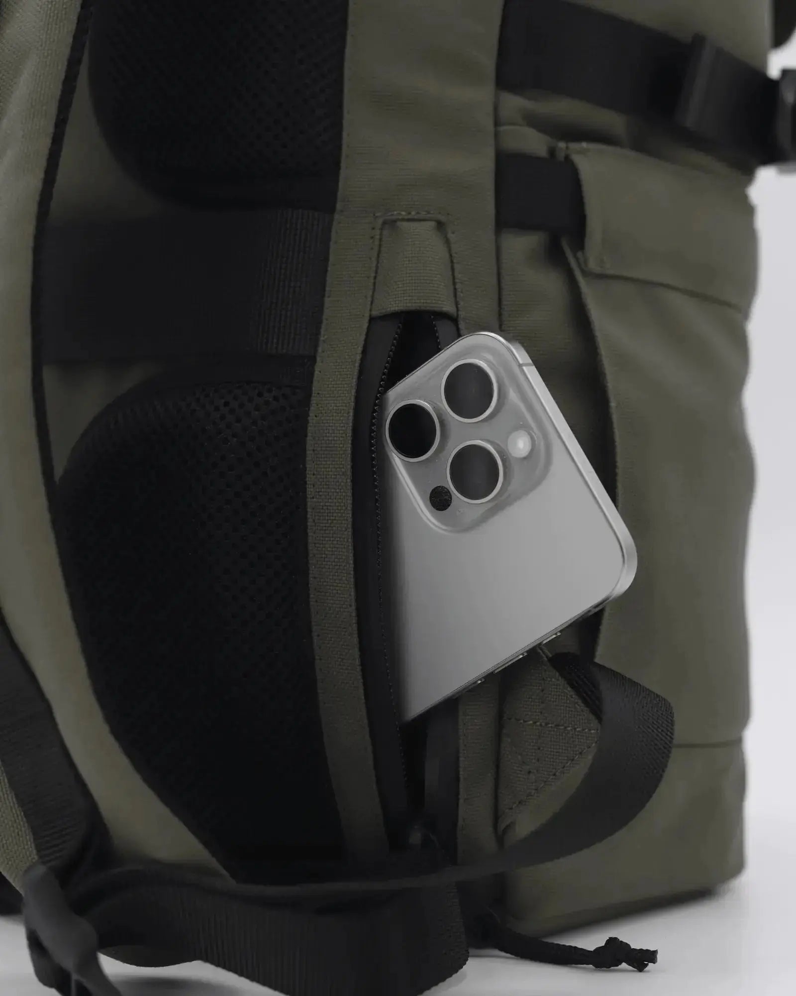 Minato Premium 6.0 – Ranger Green Rucksacksträger