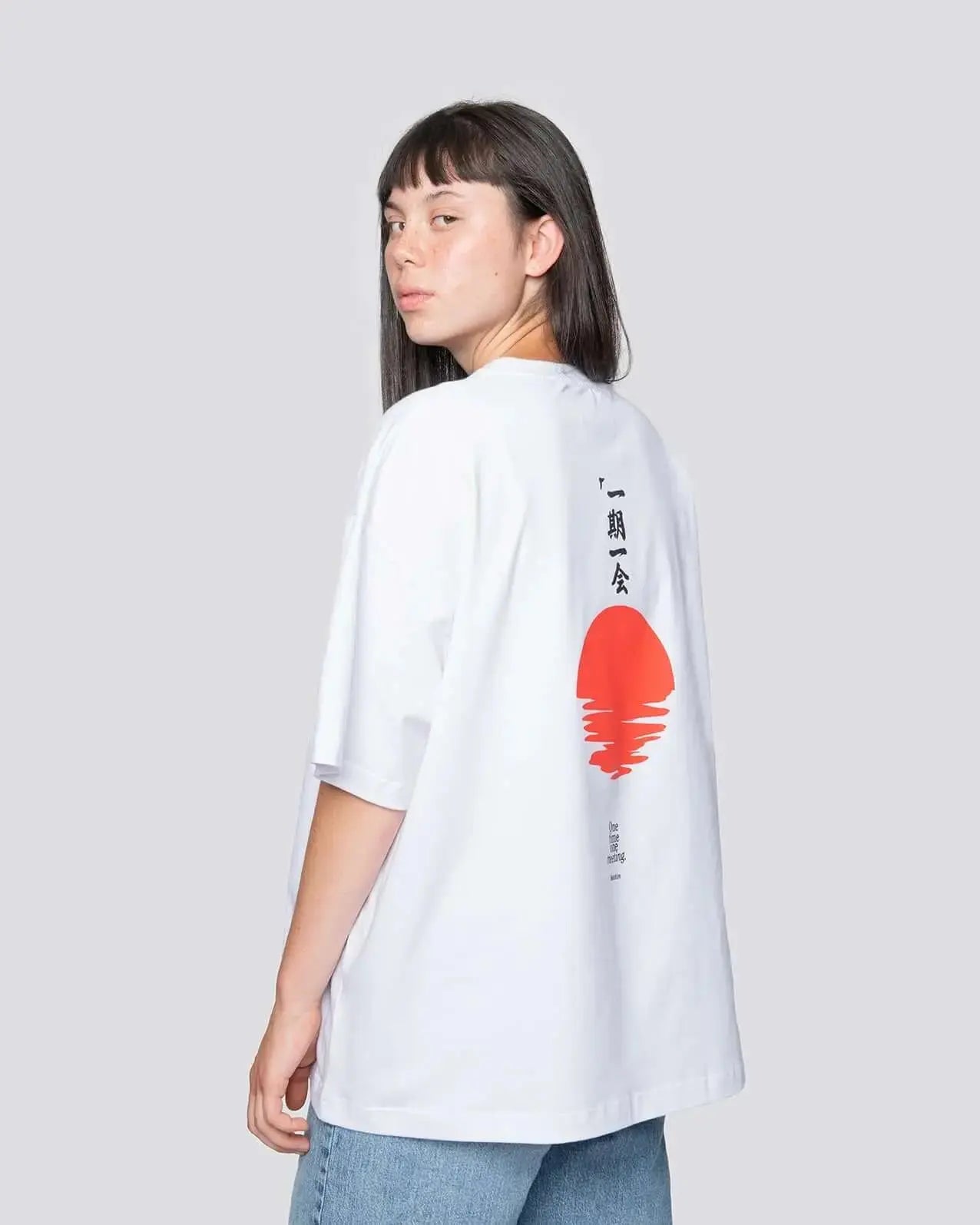 Red Sun - Oversized Tee Batohiro