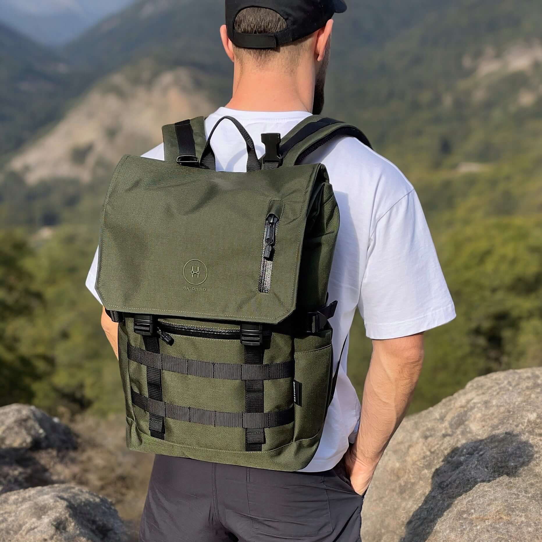 Travelling with Resizable Backpack to Destinations of 2024 Travelling with Resizable Backpack to Destinations of 2024 As we look forward to the travel trends of 2024, one innovative and practical approach is the concept of using a resizable backpack. This