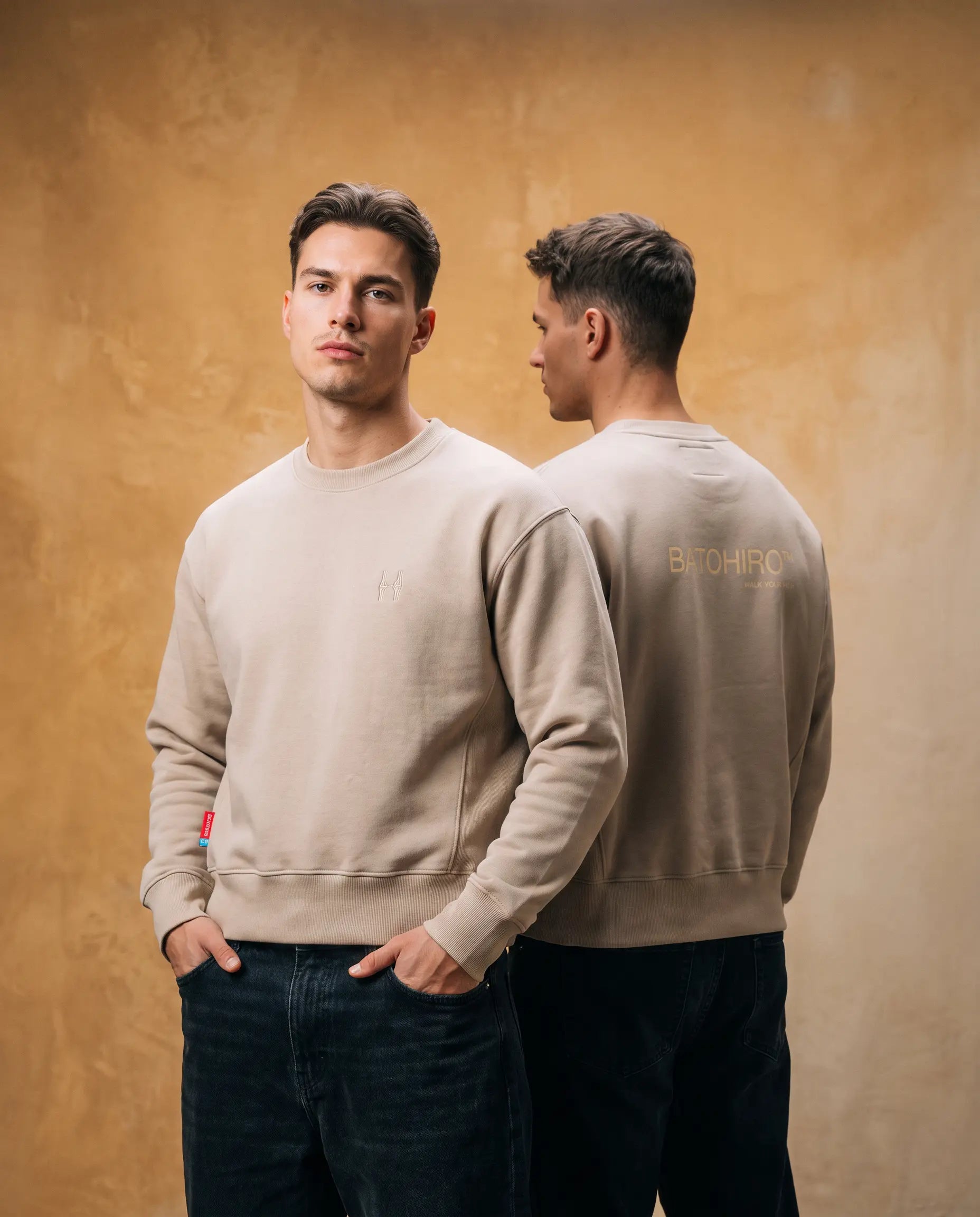 Cropped Mikina 343 - Crewneck Beige Batohiro
