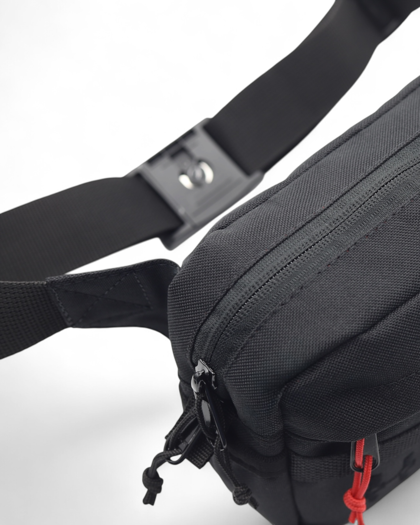 Kai 2.0 – Dark Black