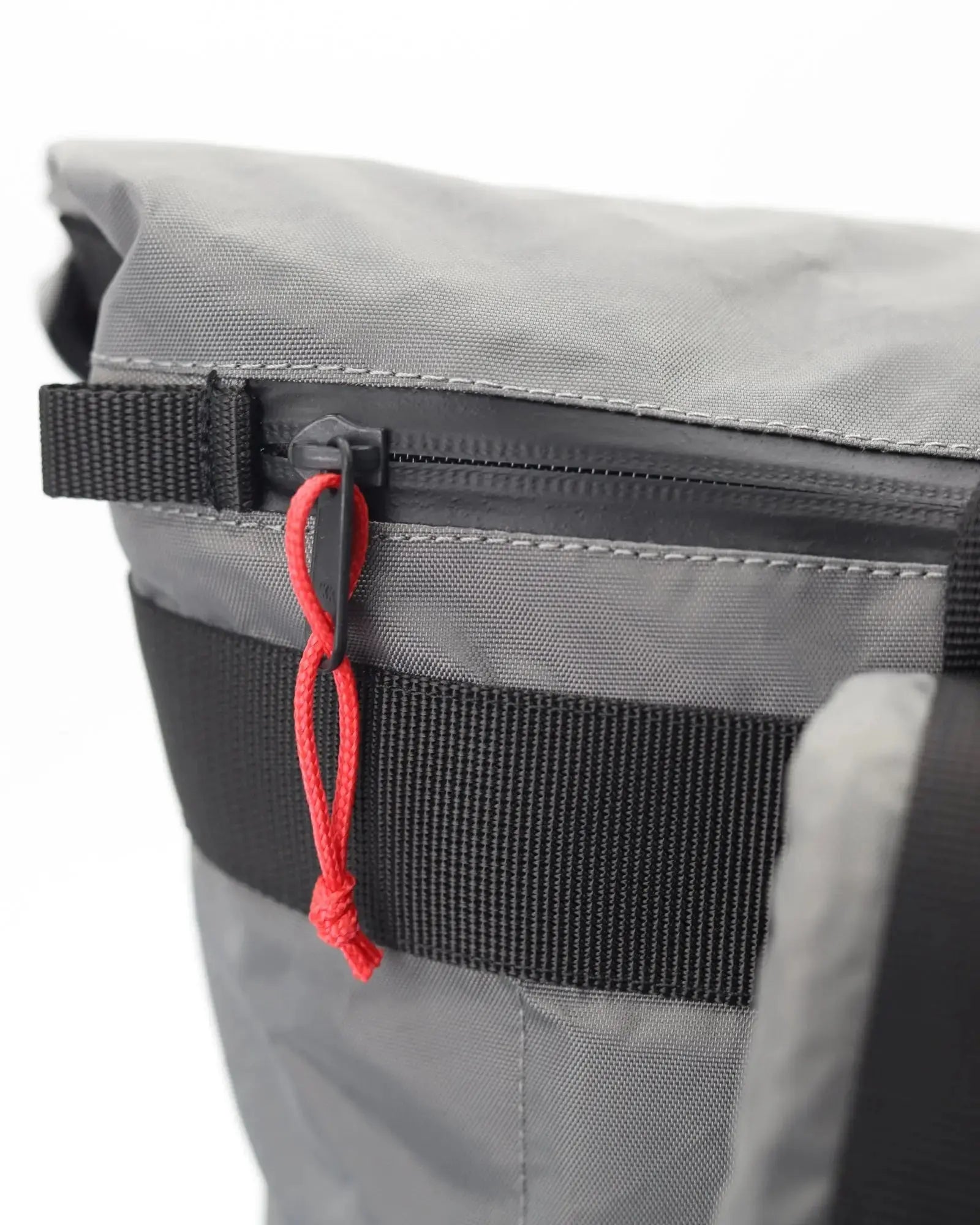 Roku Everyday 20L – Stahlgrauer Rucksack