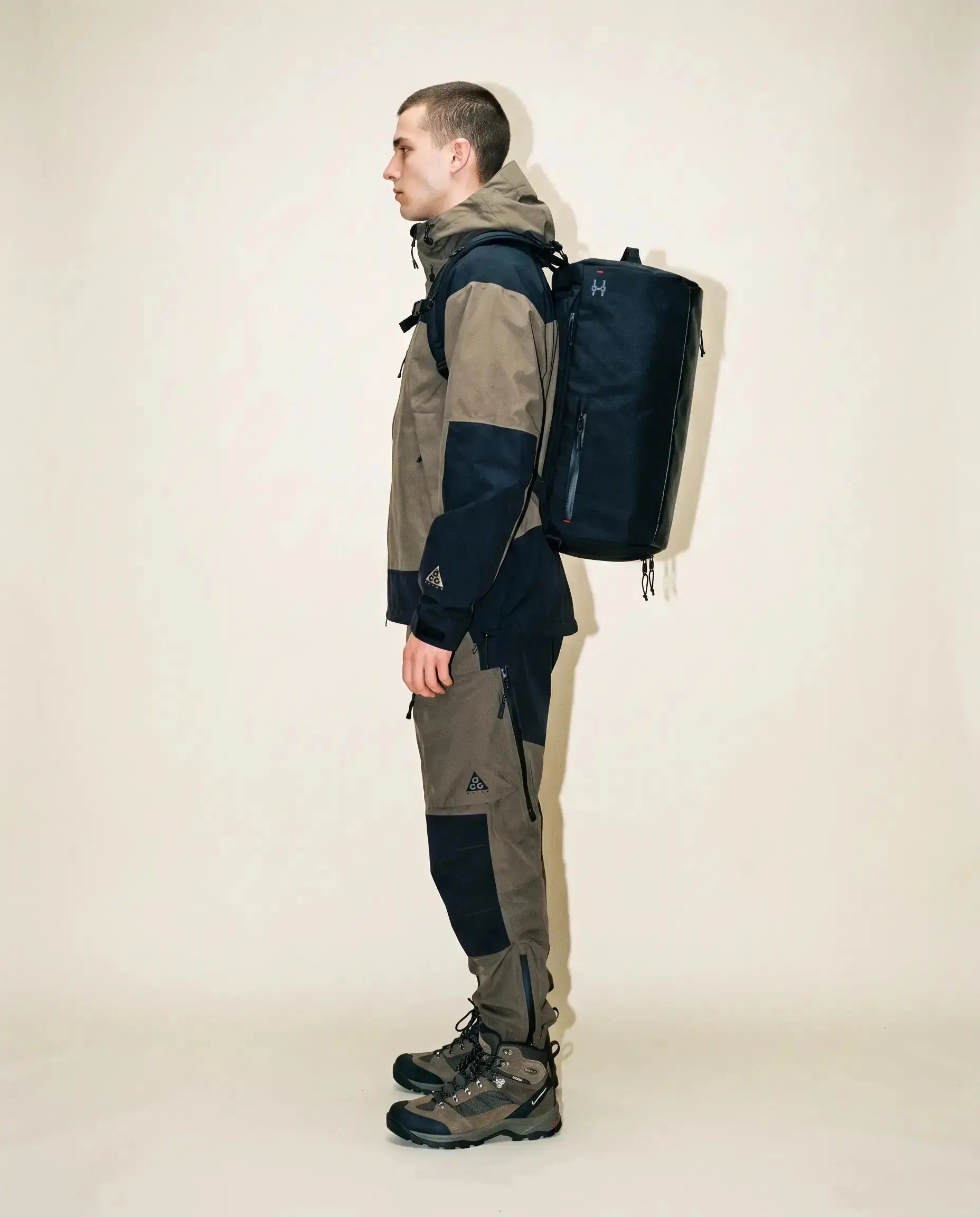 Tenso Traveller 40 L – Dark Knight Rucksack