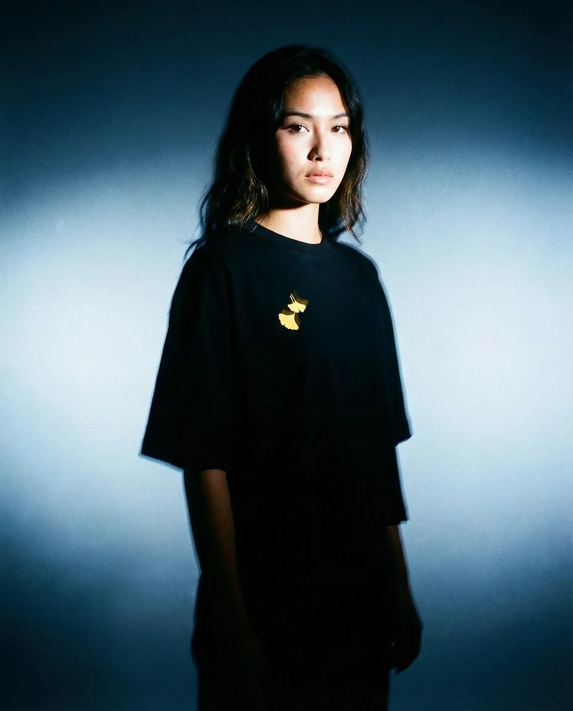 Ginko Cat Tee - Black Cropped Oversized Batohiro