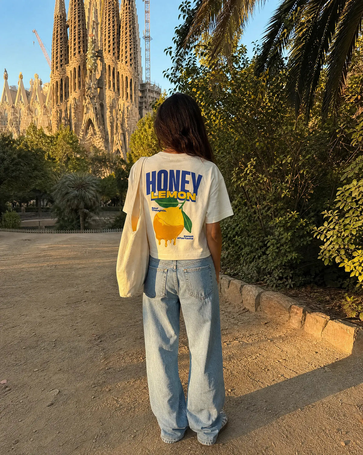 Tričko Honey Lemon - White Cropped Oversized Tee - Batohiro